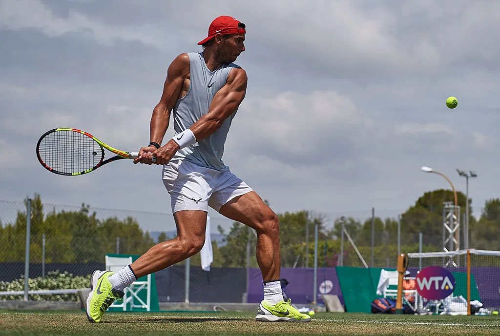 🧠 Rafael Nadal on commitment and giving your all, every single time: 

“I just don’t see the point of playing a sport unless you’re giving it your all. The same goes for training, which has caused me problems sometimes when the players I’ve chosen for practice during tournaments