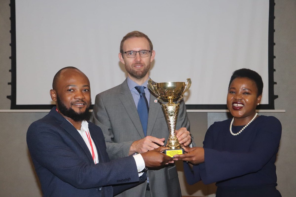 jlr_matthews's tweet photo. Congratulations to the Law Faculty of the Catholic University of #Mozambique (Nampula) for first place in the essay competition on International Humanitarian Law, #IHL, co-organised by the @ICRC and the Legal and Judicial Training Centre, #CFJJ. https://t.co/EaJC7d8MhM