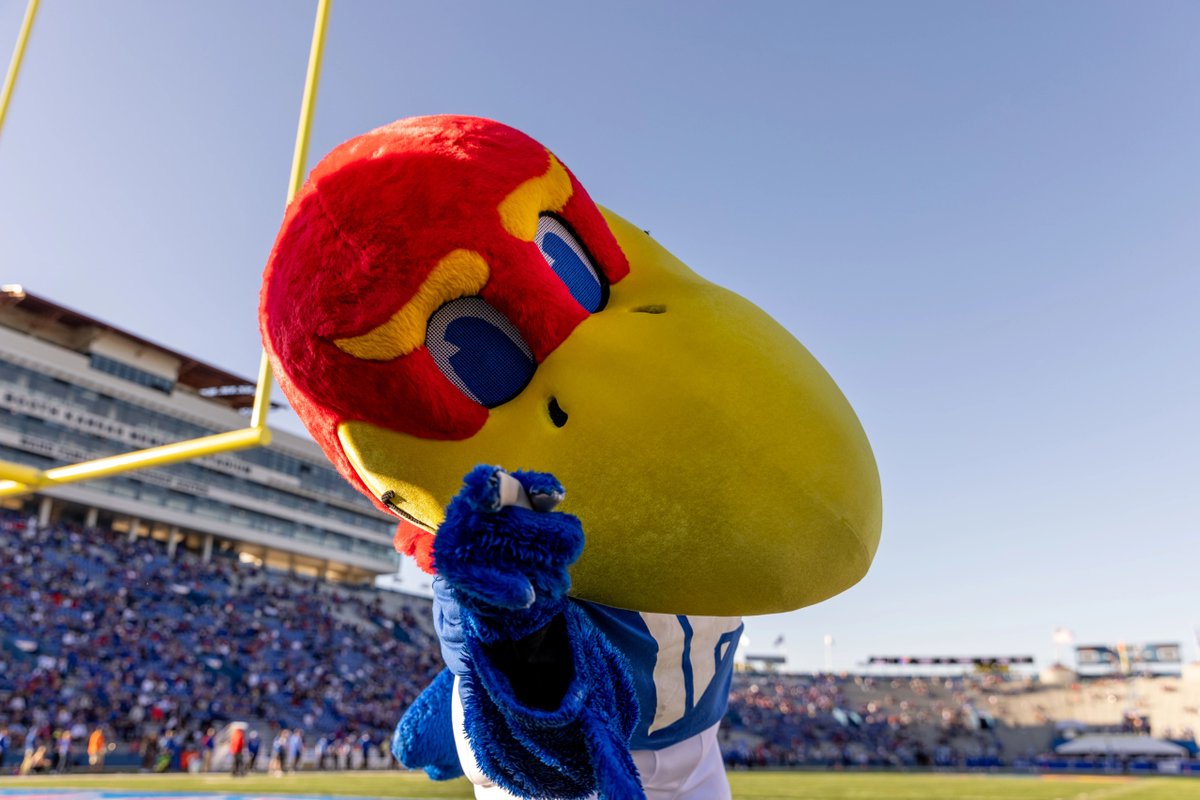 KUSOEHS's tweet image. .@KUSOEHS &amp;amp; @BYU are partnering to collect children’s books to be donated to the Lawrence Public Schools Native American Student Services. Books will be collected during the KU vs. BYU football game on Sept. 23rd.

Make a donation: 🔗 rockcha.lk/book-drive