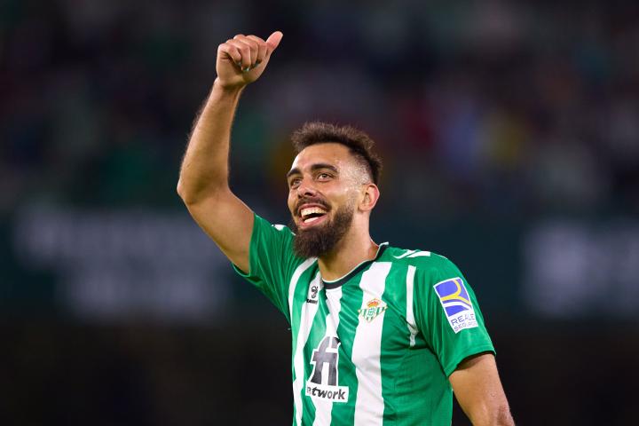 Si Borja Iglesias marca gol este domingo ante el Athletic, sortearé su camiseta entre todos aquellos que den RT a este tweet y me sigan. #Betis