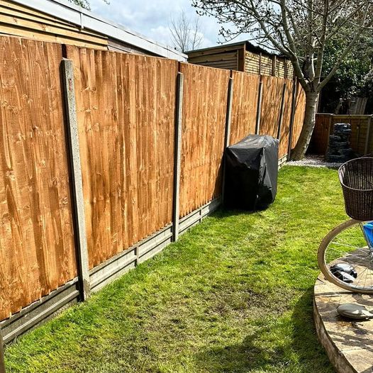 Do you need a new fence or a repair? Then why not get in touch with the Greenest team today. Call us today on 07864 641240 for more information on all our services or send us a DM on WhatsApp.
#greenestlandscaping #fencing #fence #fencingcontractor #tree #treesurgery #landscaping