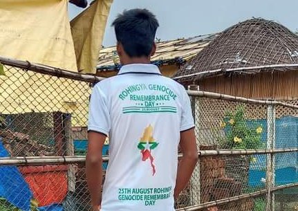 ayubkhan_dkl's tweet photo. #NeverAgain #25August #RohingyaGenocideRememberanceDay #akmultimedia #rohingyalanguage #arakan #genociderun
πΈ @CFWRohimUllah https://t.co/jRyAtpJOeW