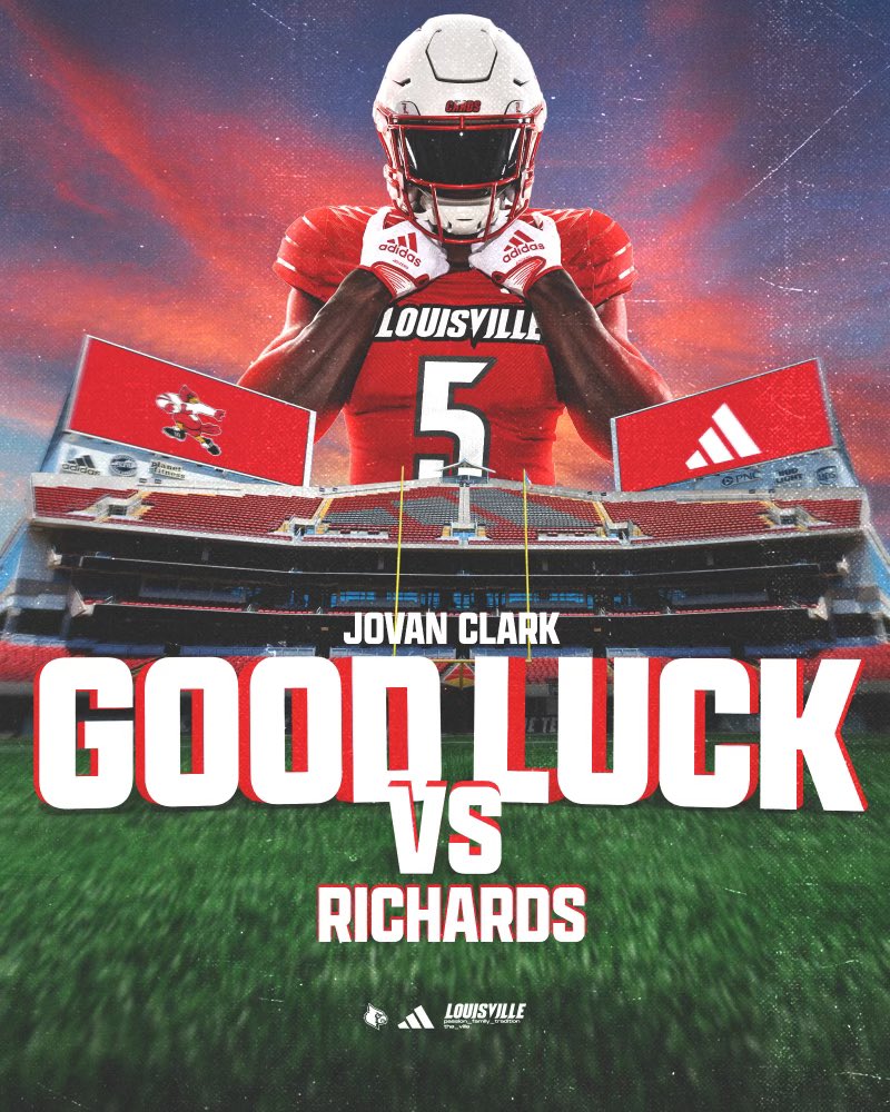 Louisville Showing love ❤️ @LouisvilleFB