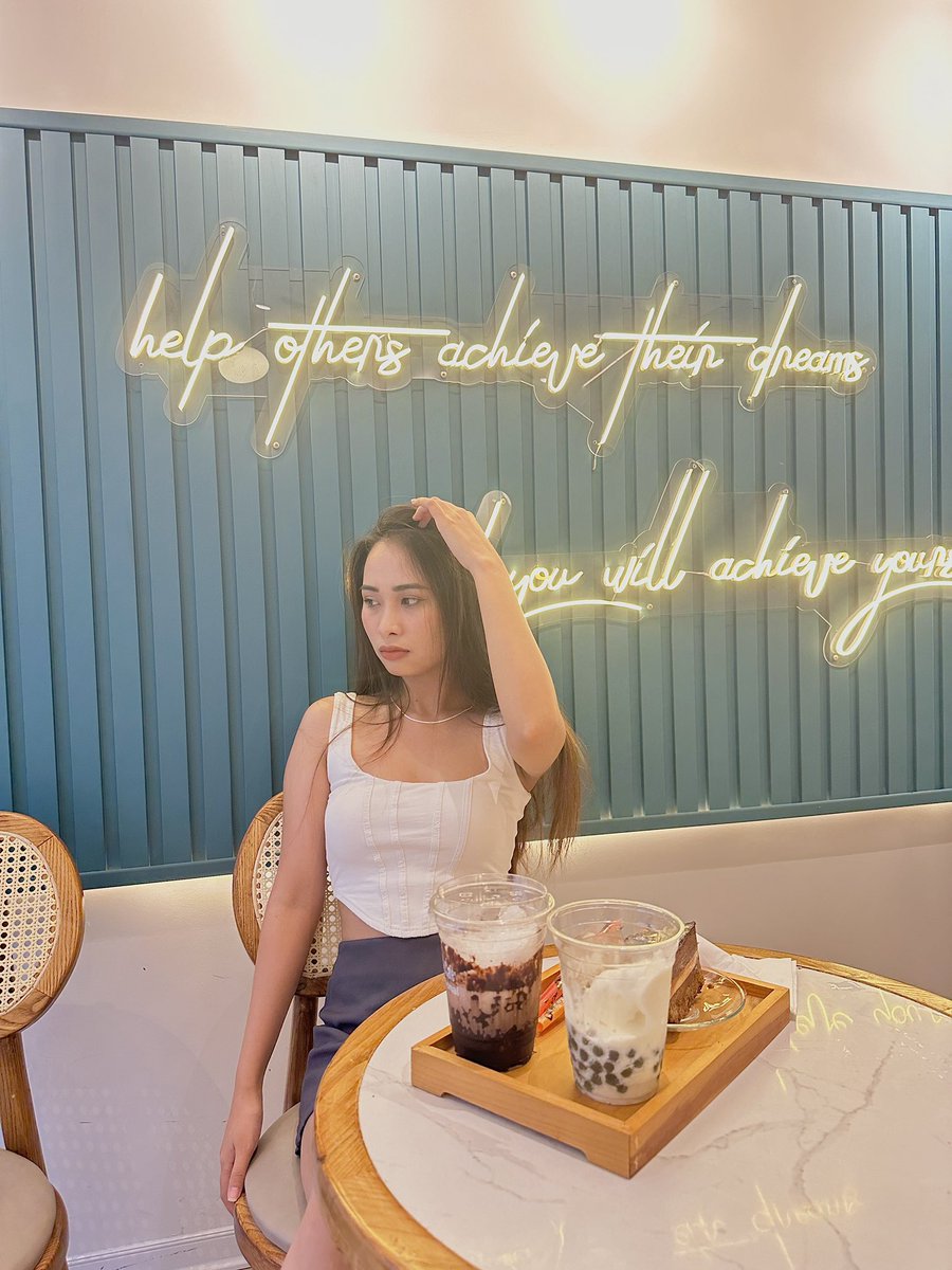 Hạnh Hyun tweet media