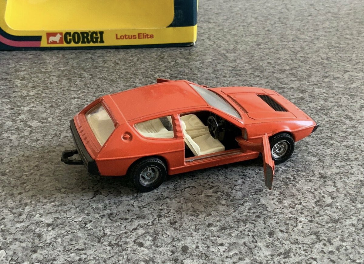 Corgi Toys Collector 😎 tweet media