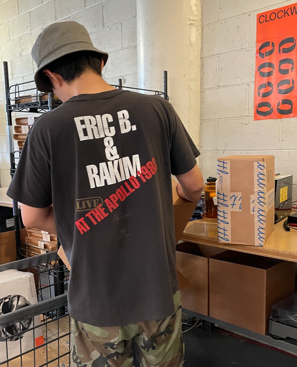 TurntableLab's tweet photo. #shipset #cutbird https://t.co/SVxeR8Jroz