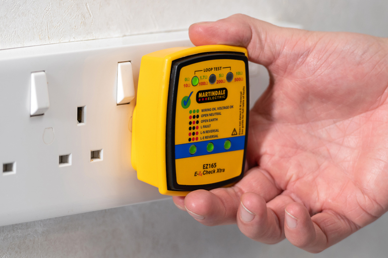 proelectrician's tweet image. Not all electrical test equipment is the same: Choosing the right Socket Tester just got easier!

Find out more here - professional-electrician.com/products/not-a…

@MartindaleElec #sockettester #electricalsafety #testequipment