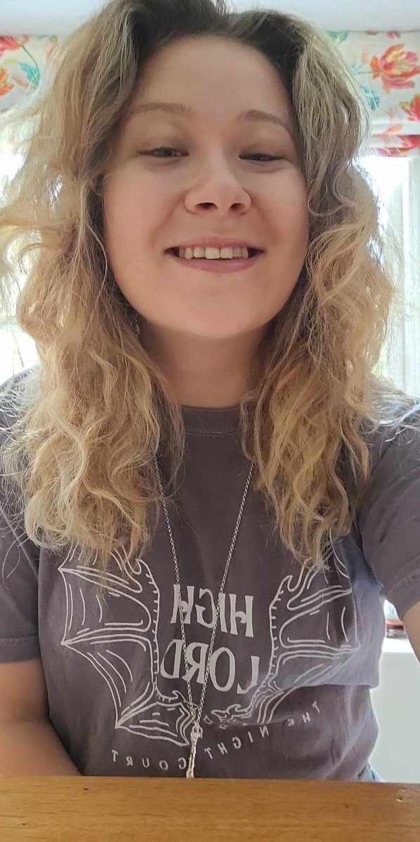 Miss Cooper 👩🏼‍🎓👩🏼‍🏫 tweet media