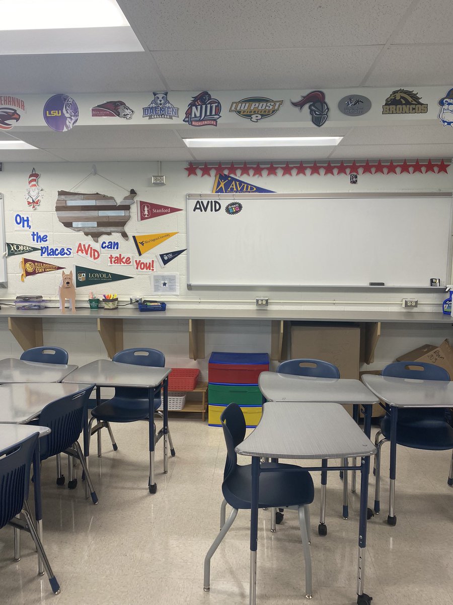 Lori Powers tweet media