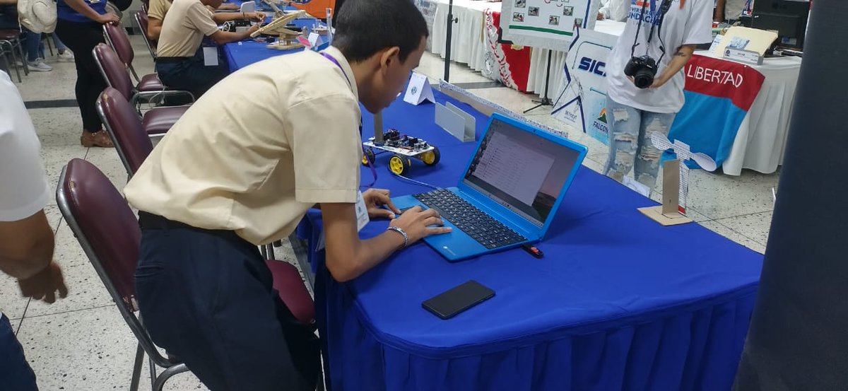 FundaBIT Falcón tweet media