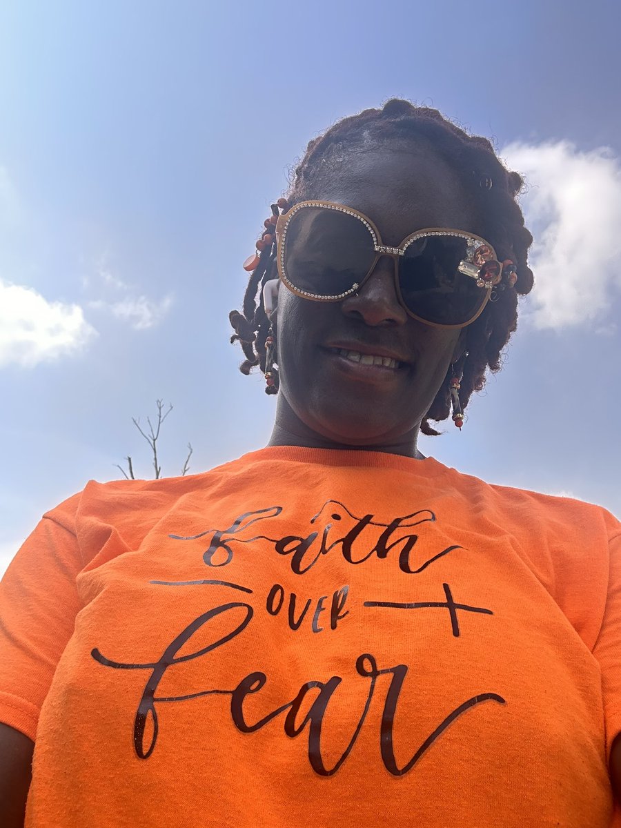 SoapMs's tweet photo. Faith Over Fear …God is with Me. #faithwalk #msesoap https://t.co/nnlstv4idh