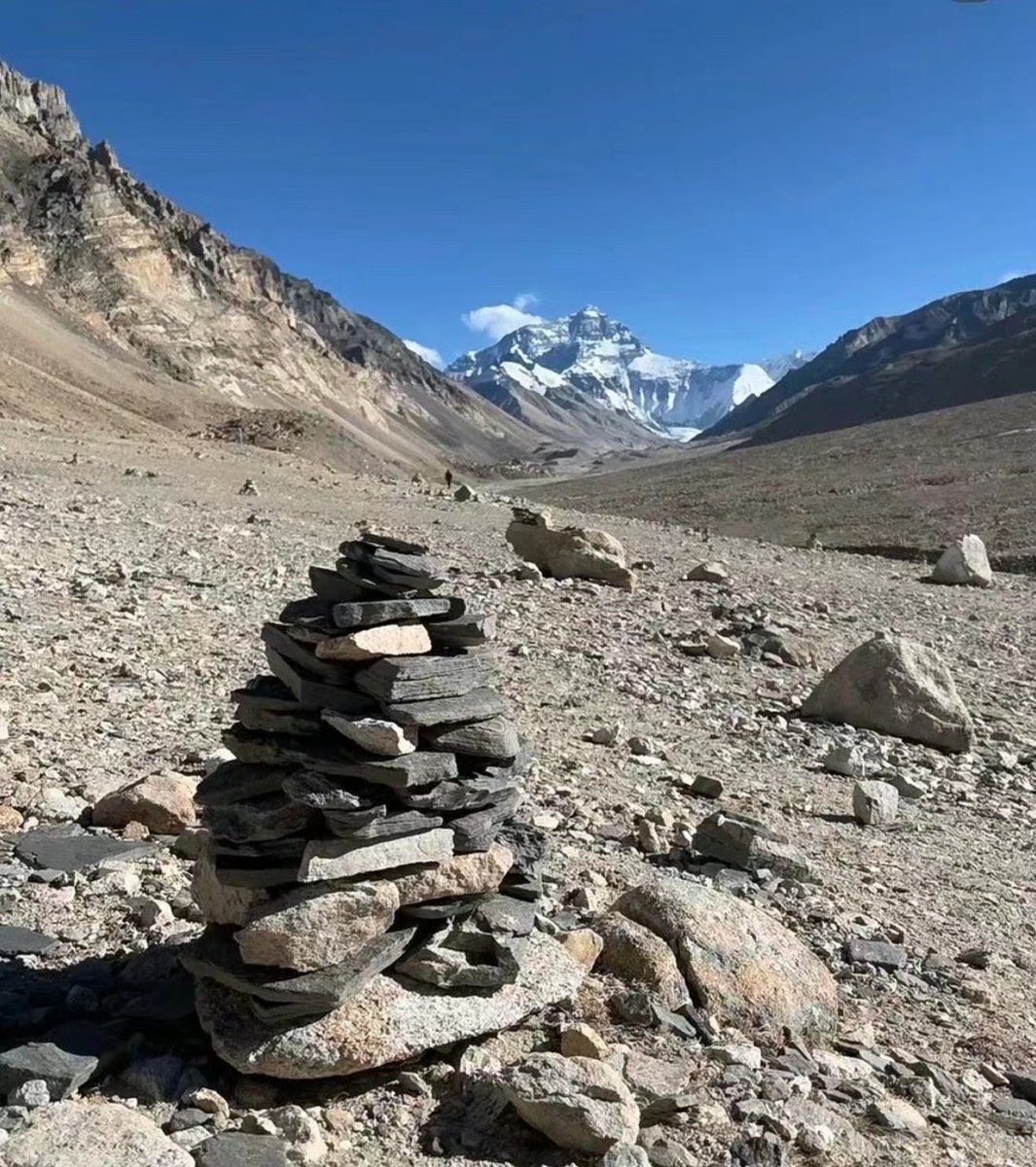 krm12eing's tweet image. Suddenly let go of all obsessions, I still have a long way to go. Who will come with me?