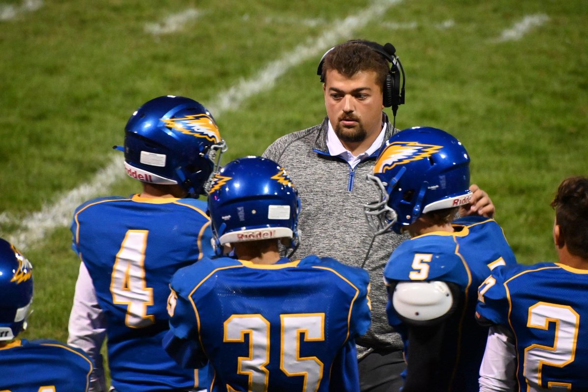 Good luck to all the Cougar alumni coaching Football this fall to name a few Head Coaches- Kyle Petermeier (WDCHS, MN), Clayton Saiz (SHS, OK), Dalton DeGraffenreid (KHS, TX), Adam Farag (WHS, MN), Kevin Pope (MACAHS, MN) and many others! 🏈

#TEAM #RollCougs🐾