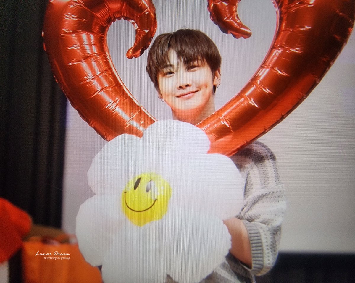 LunarDream98's tweet photo. 230825

#베리베리 #VRVR 
#배호영 #호영 #HOYOUNG
@the_verivery @by_verivery https://t.co/lHv0KYhRKb