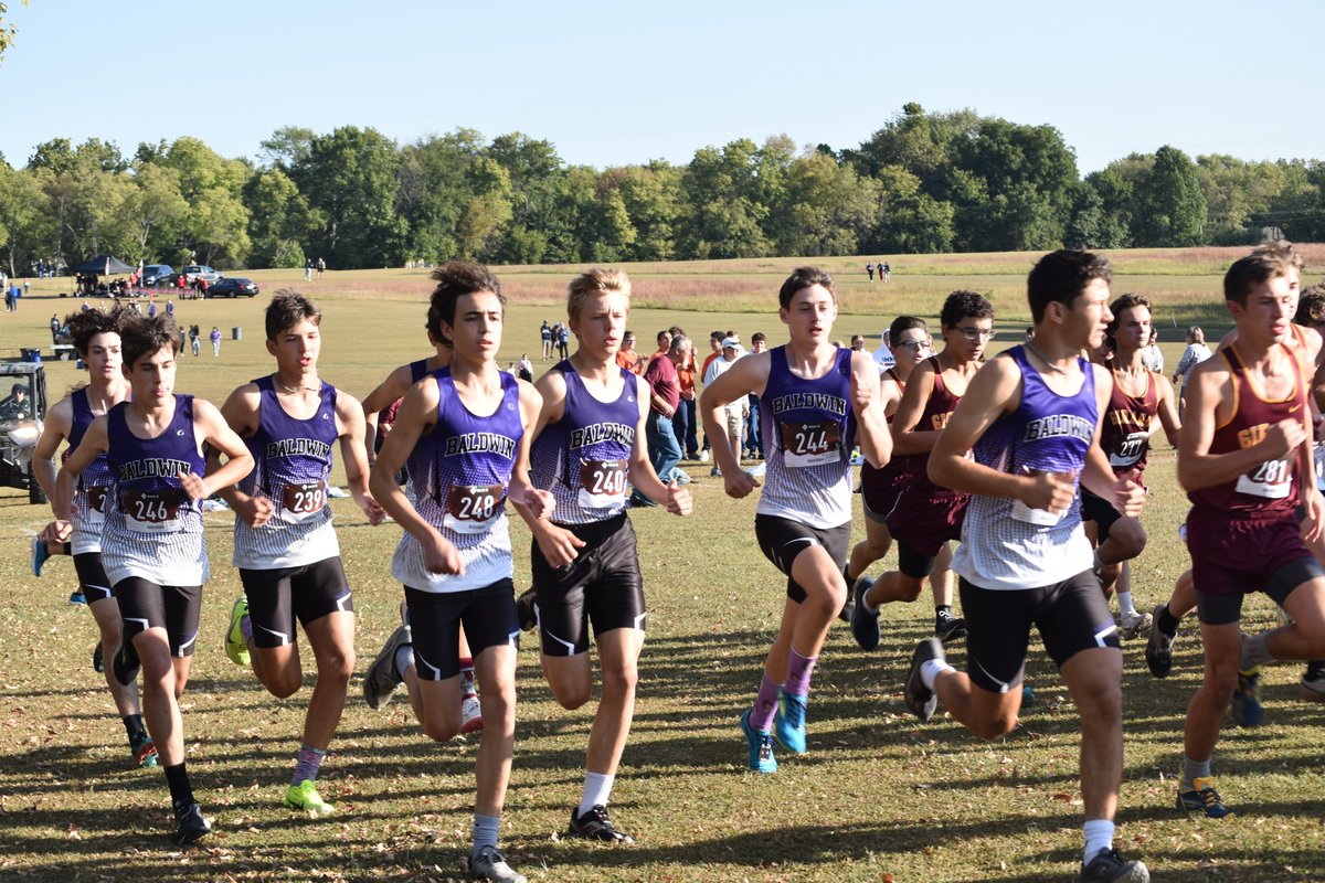 BHSBulletin348's tweet photo. The boys and girls cross country teams will open their seasons at 3:30 p.m. on Thursday, Aug. 31, at Anderson County. The girls team is pre-season ranked 1st, the boys team 4th. https://t.co/S5iBhVTf8o