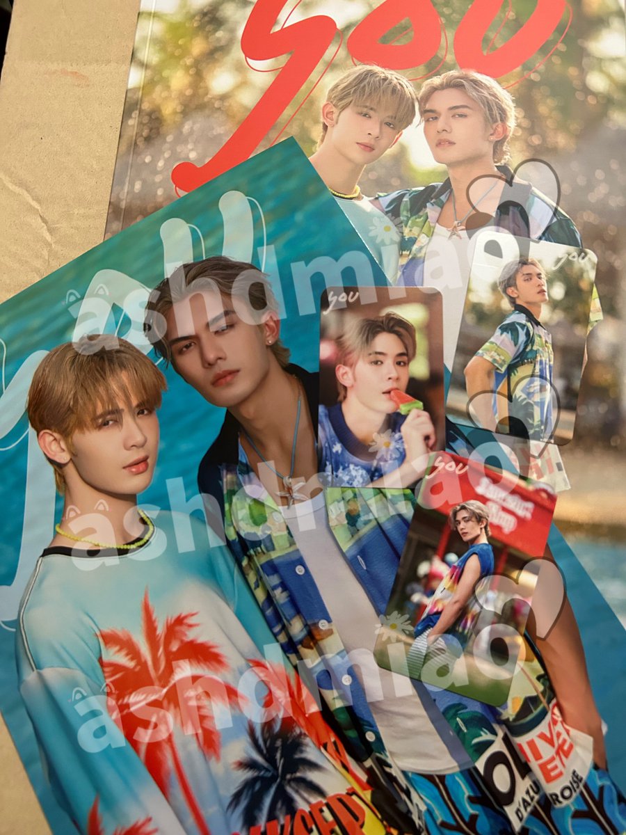 ashdmiao's tweet photo. Mine is here! So prettyyy! Didn’t manage to get any couple pcs tho 🥹
#NetJames #YOUxNetJames https://t.co/OgiHaHOoTt