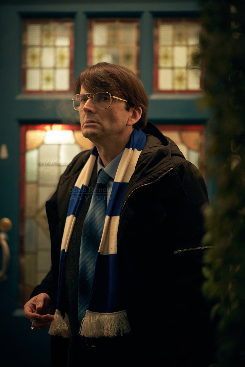 locogirlp's tweet photo. @NerdWoman_ #DavidTennant in (or near) #DoorFrames https://t.co/okzmN1aEbX