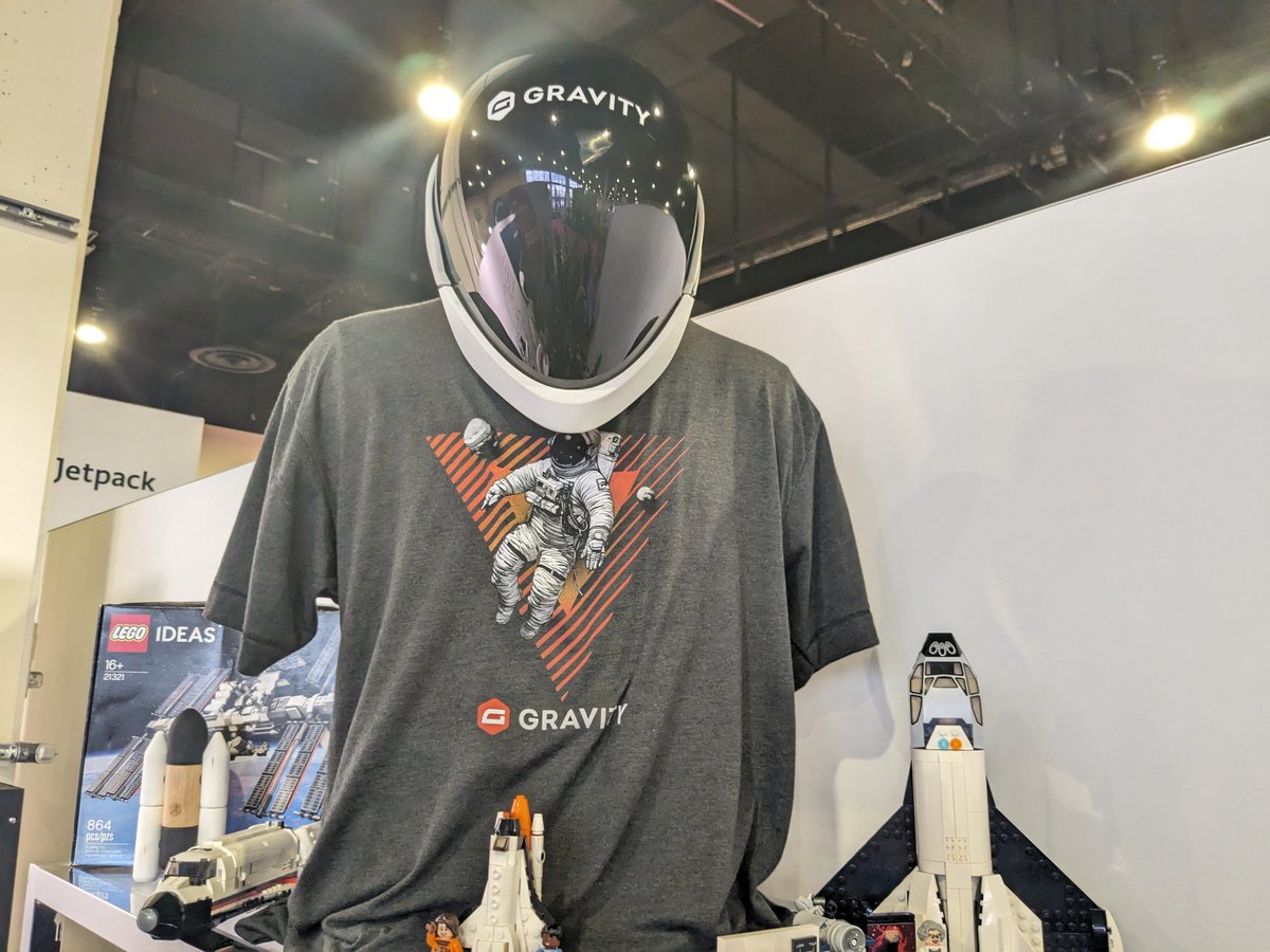 gravity's tweet photo. Have you picked up your Gravity Forms WordCamp US T-shirt yet? It's waiting for you...

#FormAnything #WordPress #WCUS https://t.co/hXplgobc2p