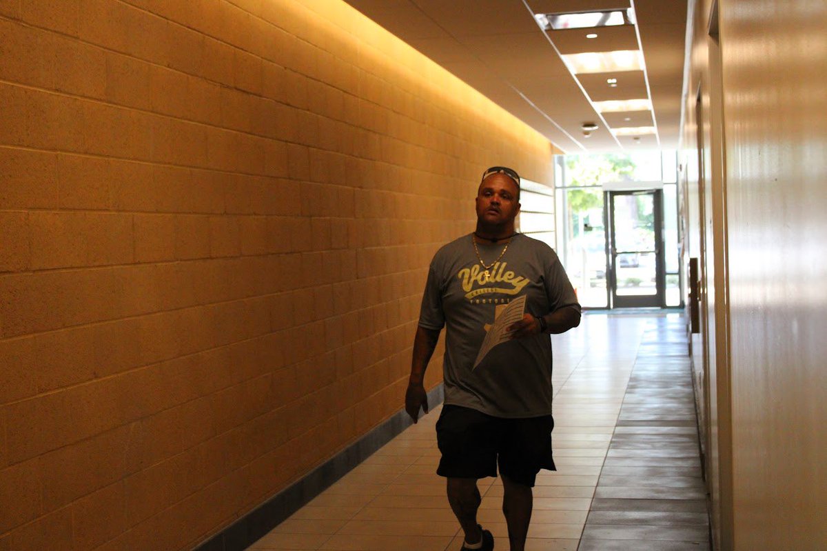 coachnickwalker's tweet image. SCRIMMAGE IN THE BOOKS.  NEXT UP CHAFFEY. TIME TO BE GREAT.  MINOR FIXES COUNTLESS REPS. BEST TIME OF THE YEAR. #vmf