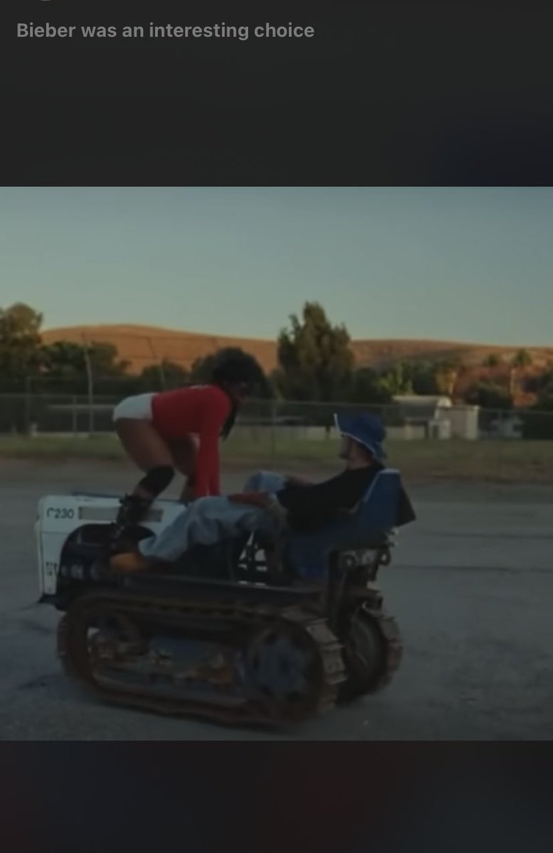 PoohBearDaBaby_'s tweet photo. At this point she could’ve put Kai Cenat in the video 😂 https://t.co/QkEhytNpHB