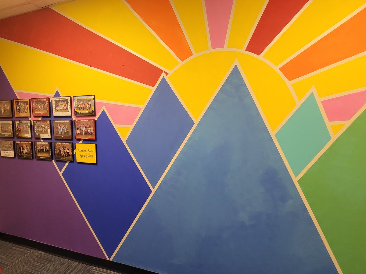 CarrieNorris76's tweet photo. Kiddos arrive on Monday and schools are ready! The amount of hard work to create welcoming environments is simply awesome. 👍💗 @TransylvaniaSch #TCSTogether https://t.co/dRU2Jk4YWs