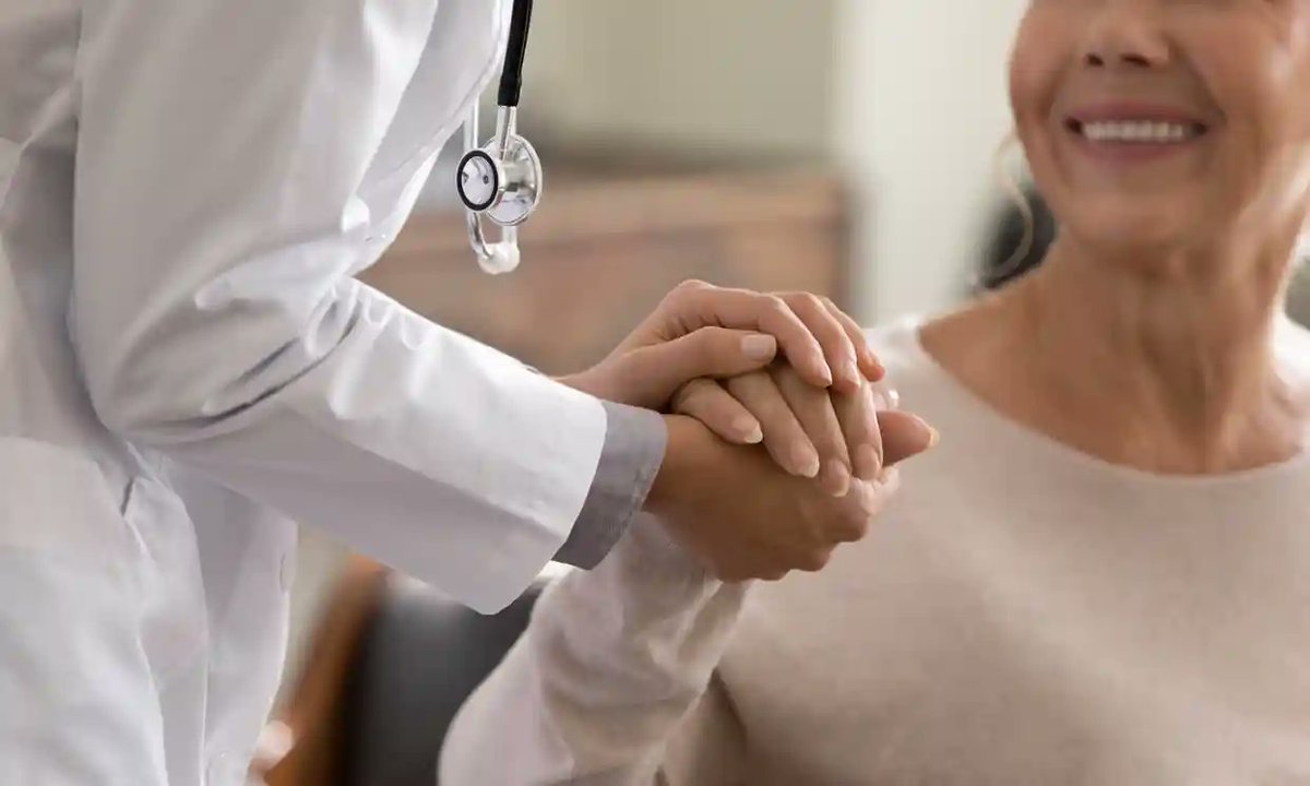 #Dementia risk study finds 11 key factors behind condition theguardian.com/society/2023/a… by <a href="/andrewgregory/">Andrew Gregory</a> <a href="/guardian/">The Guardian</a> via <a href="/tonyhusband1/">Tony Husband Cartoon Archive</a> 

#Alzheimers #health #publichealth