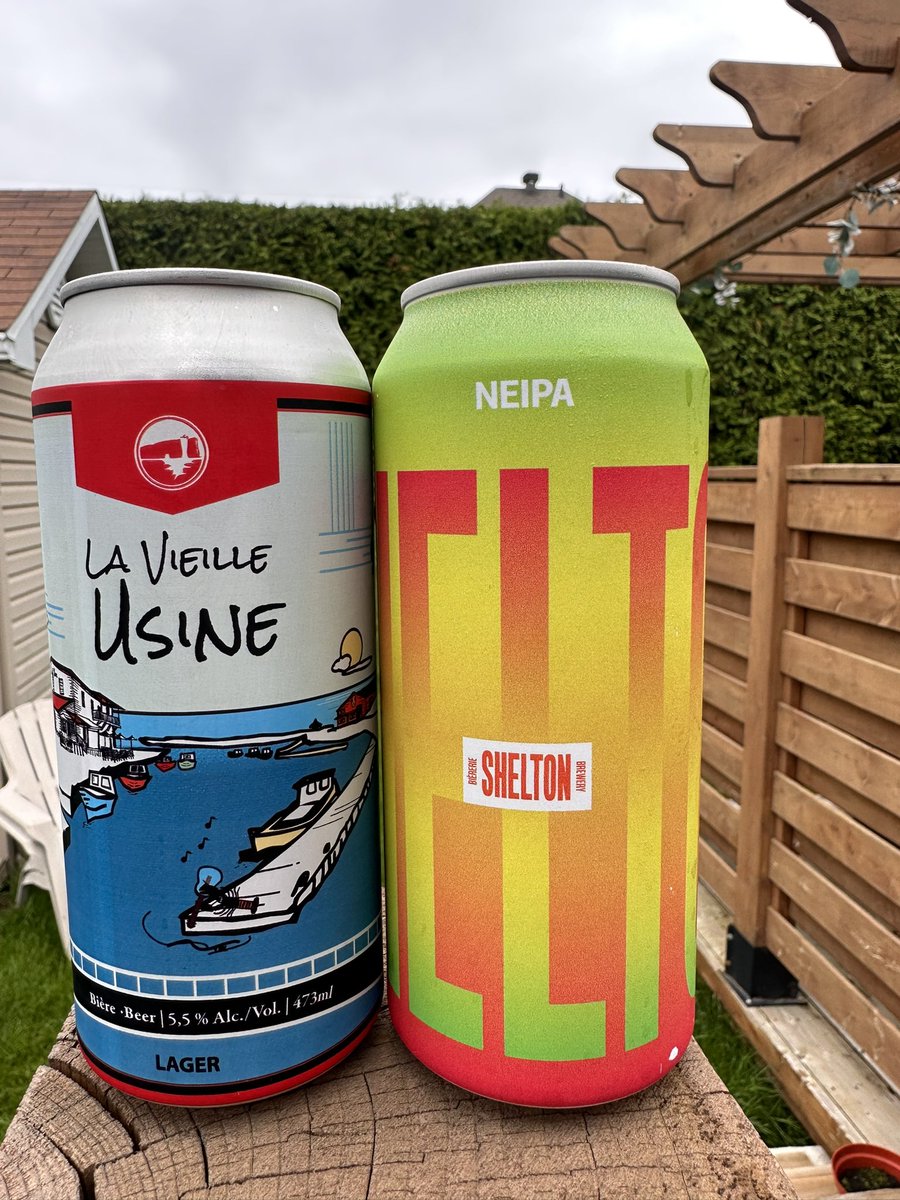 BierbuDeMicro's tweet photo. Kessé tu boés en fds?

La Vielle Usine de @PitCaribou, lager d’inspiration allemande à 5,5%

NEIPA de Biererie Shelton, à 7,5% et brassée avec les houblons Amarillo, Columbus, Citra, Mosaic, Simcoe et Azacca. 

Et vous? https://t.co/XSa5KcU5u5
