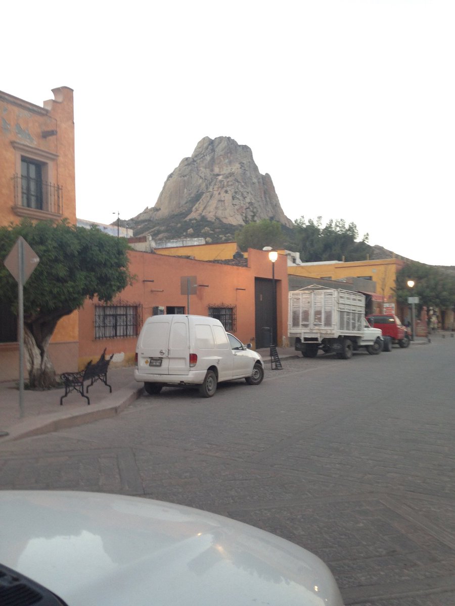 Otro concepto, también tiene su encanto. "Peña de Bernal"