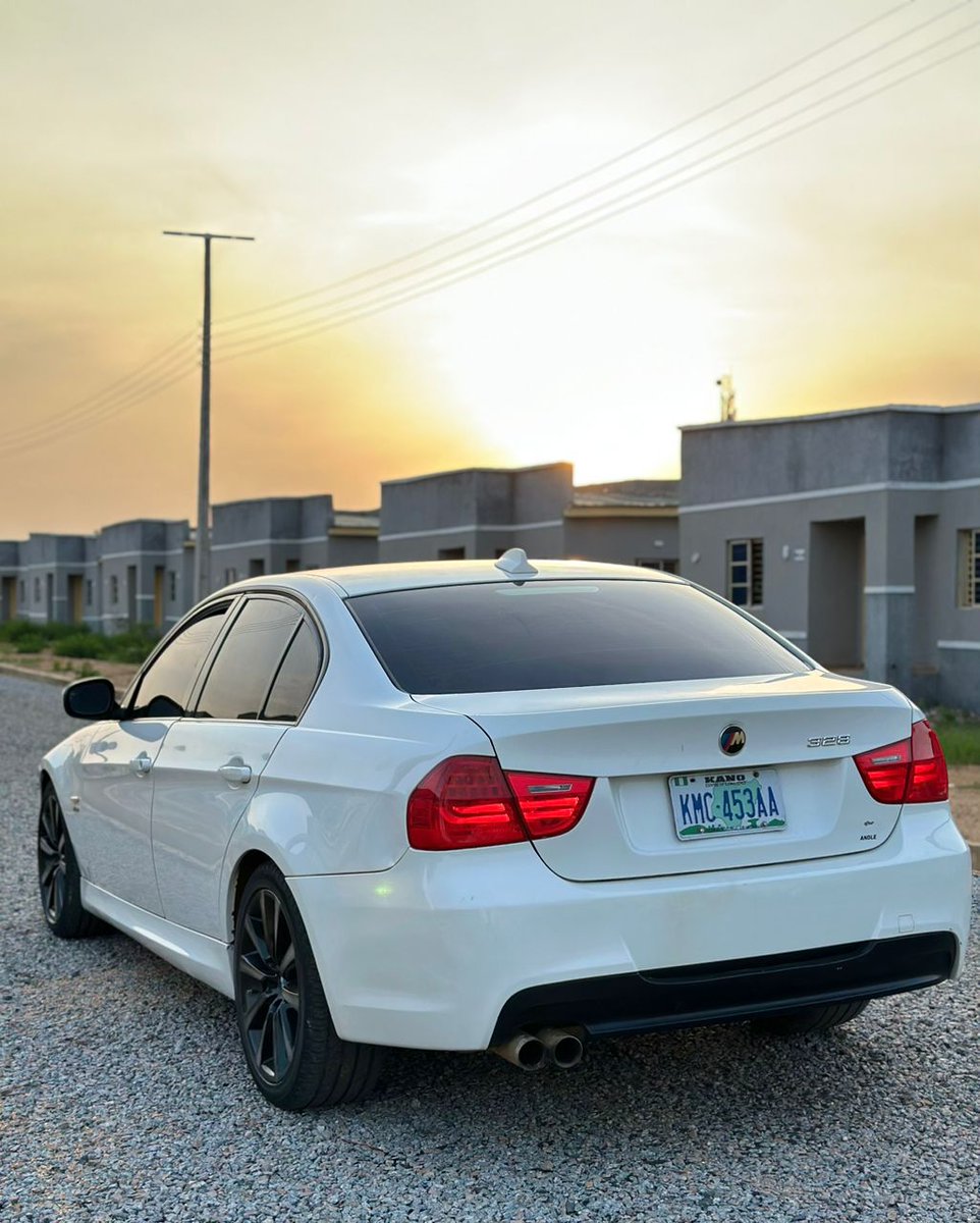 Carsnationn's tweet photo. Super Clean BMW
Manual Transmission
Belgium Standard 
Price:2.750M
Ac Chilling
Everything Blessed https://t.co/ynE8qglNaj