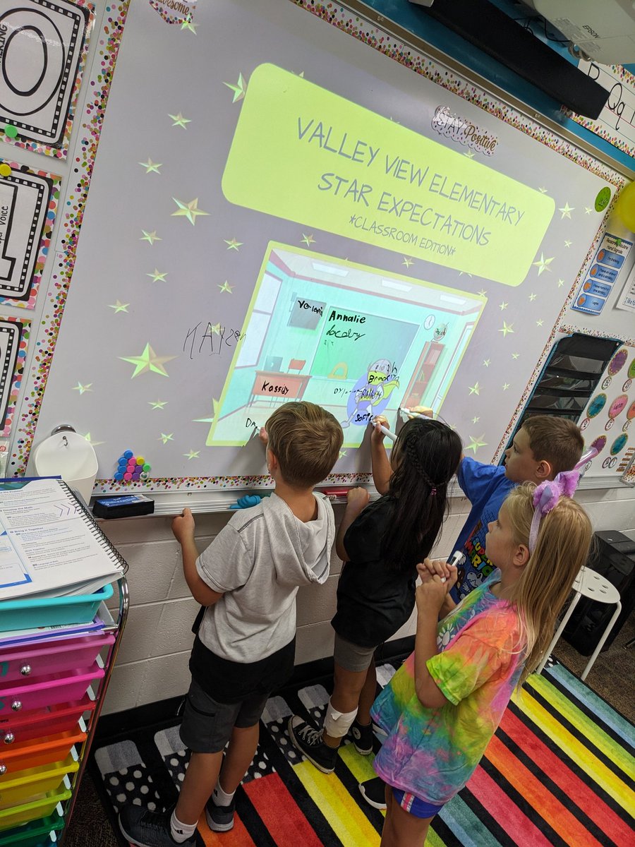 mrswillingham's tweet photo. Today we learned all about STAR behavior. 🌟⭐🌠 We went to different stations around our school and talked about what STAR behavior looks like. This week our STAR student is Annalie. She is helpful, thoughtful, responsible, and kind! @VV_Voyagers https://t.co/Q0R4j9uPud