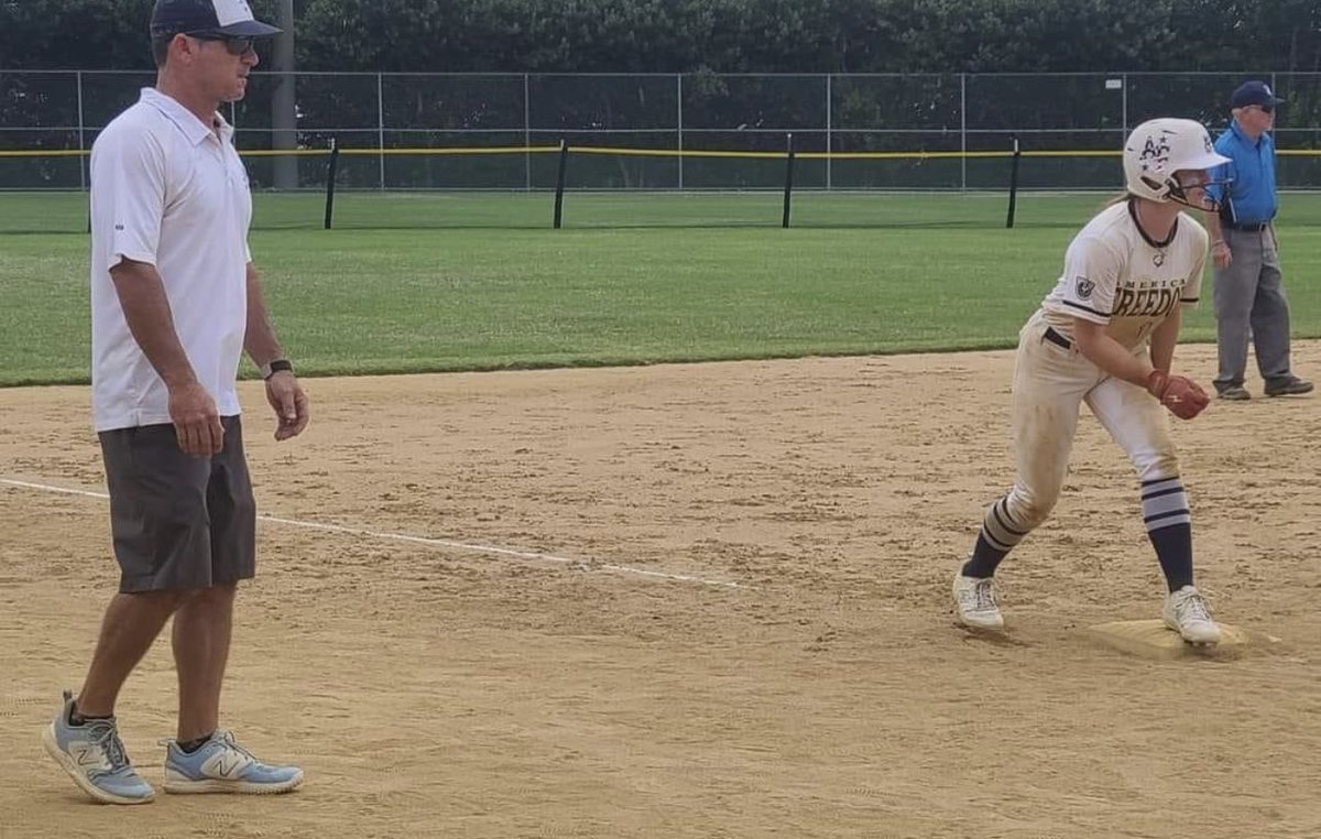 AdysonFincanon's tweet image. Missing summer with my girls, but fall ball schedule just dropped!! Can’t wait to see what we do this season. 
#AFSTRONG 
#26grad @AFPltnmNatl2526 @RecruitAFSB @AFSBALL