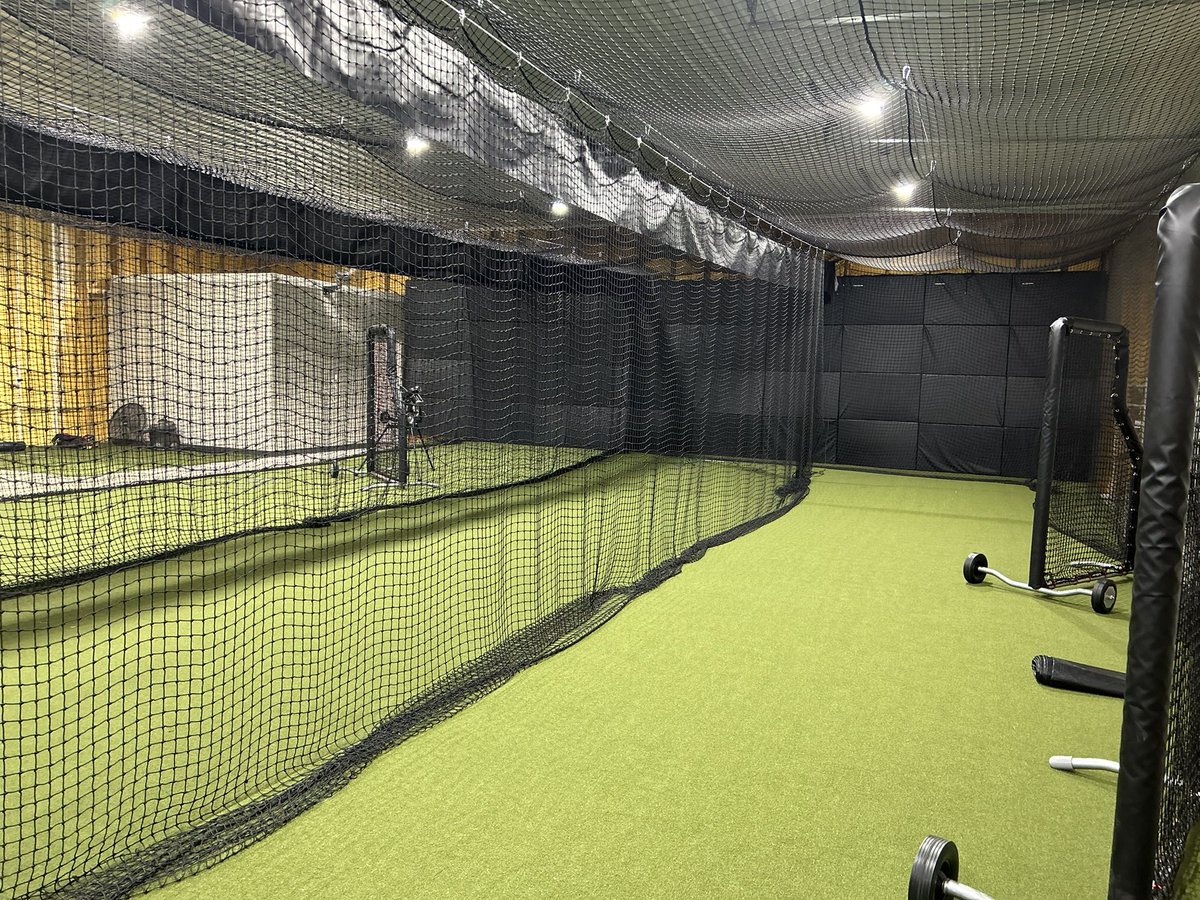 ‼️Facility Update‼️ Dividers are now up! 3 full size cages up and ready to go! #JoinTheLegacy