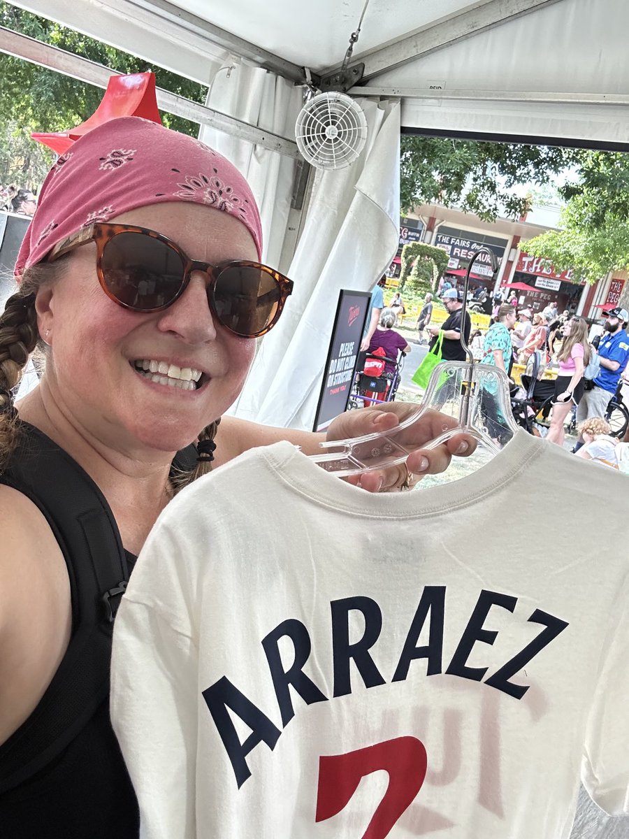 ⁦<a href="/Chris_Hawkey/">Chris Hawkey</a>⁩ please respond with a video, saying this…