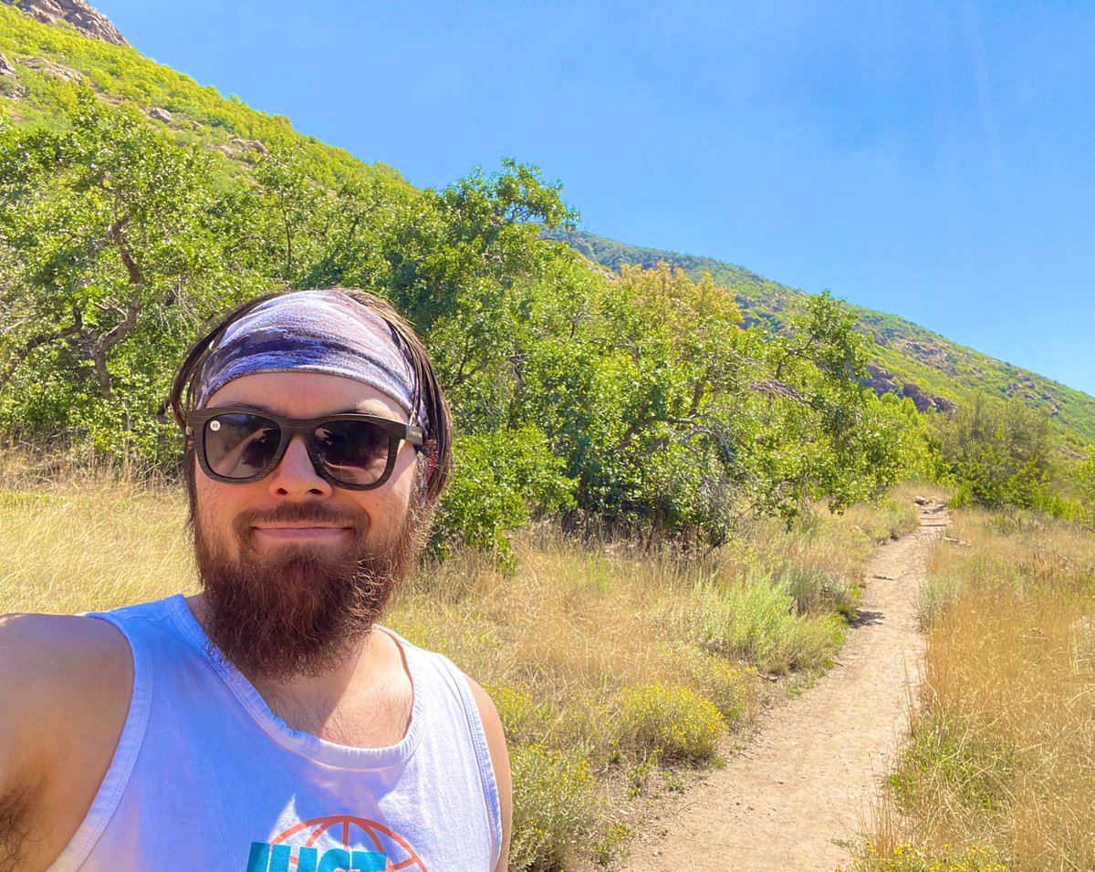 HELDiWanKenHODL's tweet photo. โฐ๏ธ Trail running time ๐โโ๏ธ
#HappyFriday #TouchMountains https://t.co/NkMLJNmfqr