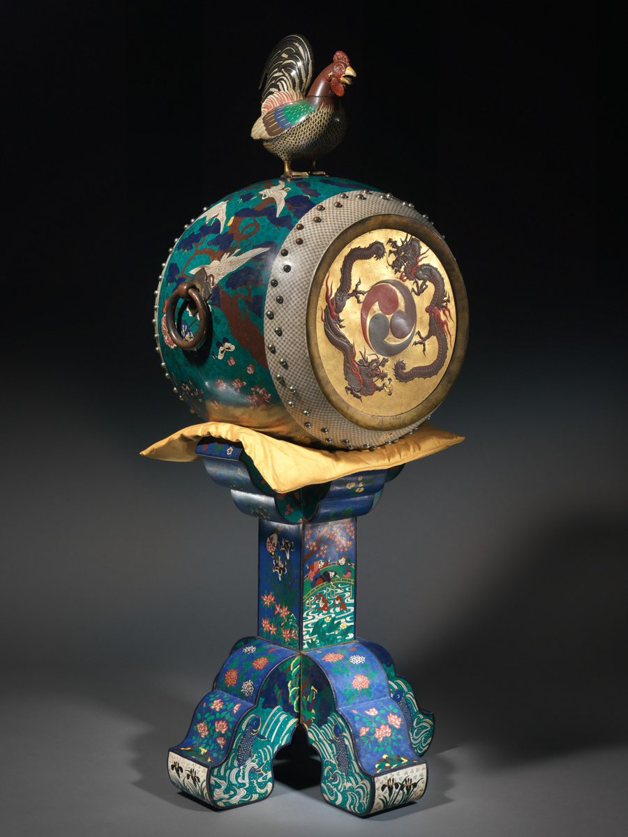 metmuseum's tweet photo. #MetKids Fun Fact: The name of this instrument, o-daiko, literally means "big, fat drum."

Can you guess why there is a rooster on top of this drum? 

It represents peace! A drum like this symbolizes peace and goodwill between nations. 

Learn more: https://t.co/fdspd5D823 https://t.co/fOm58I5jjf