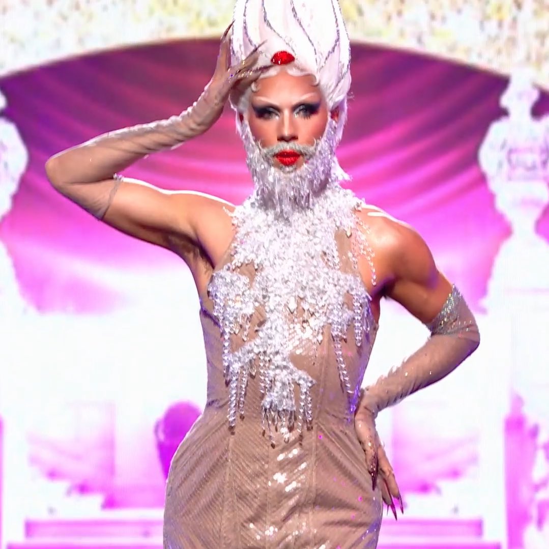 mascarayde's tweet image. these finale looks, i am OBSESSED #dragracefrance