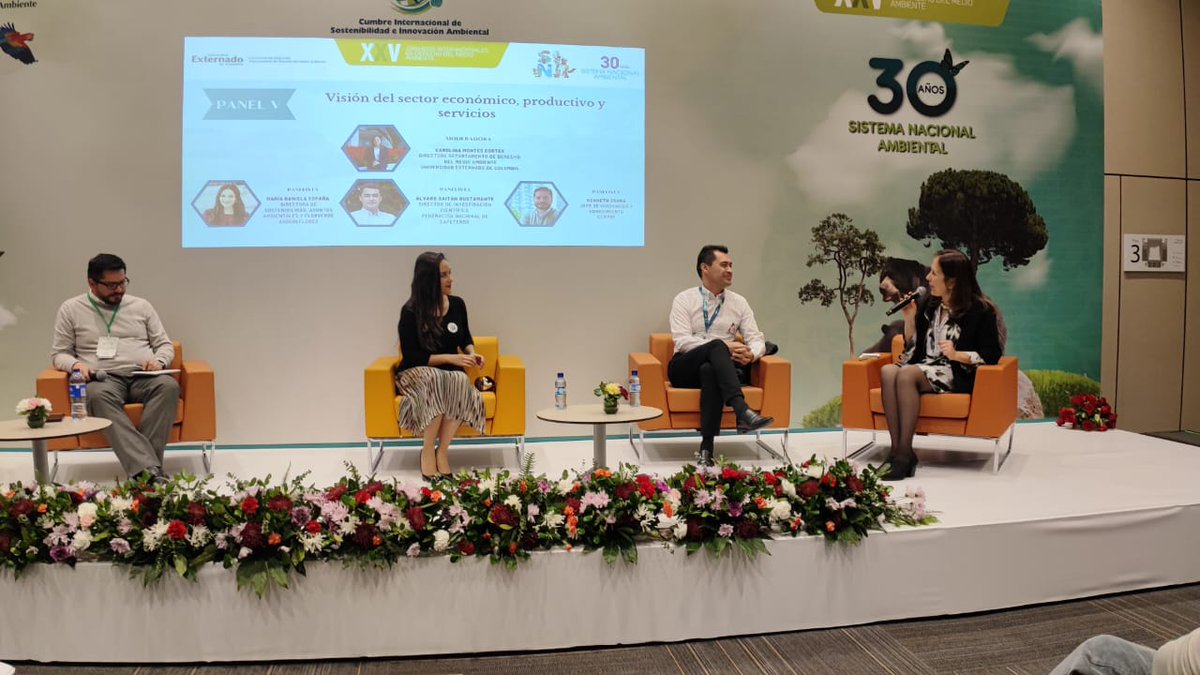 UExternado's tweet image. Las 'XXV Jornadas Internacionales de Derecho del Medio Ambiente' de @ueambiental concluyen con un profundo análisis de las perspectivas económicas y productivas para el futuro del sector ambiental. Con la participación de @asocolflores @FedeCafeteros @CEMPRE_COLOMBIA 🍃🌱🌎
