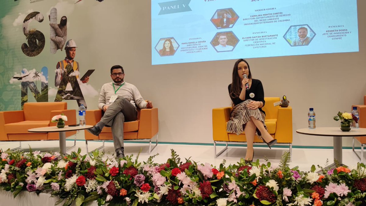 UExternado's tweet image. Las 'XXV Jornadas Internacionales de Derecho del Medio Ambiente' de @ueambiental concluyen con un profundo análisis de las perspectivas económicas y productivas para el futuro del sector ambiental. Con la participación de @asocolflores @FedeCafeteros @CEMPRE_COLOMBIA 🍃🌱🌎
