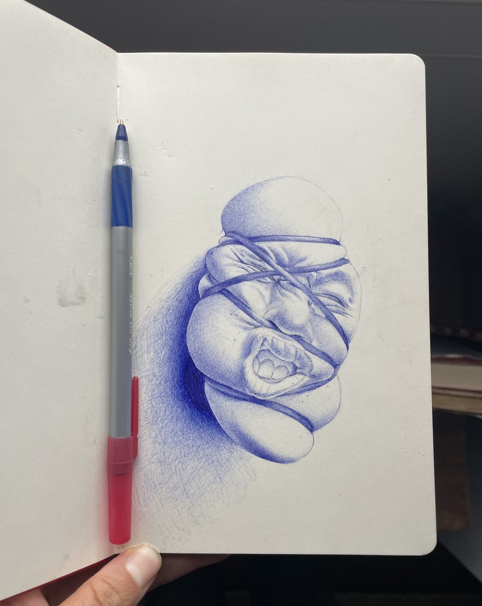 claire_salvo's tweet photo. drew a johnson tsang sculpture during my flight https://t.co/vCnevV4Uq4
