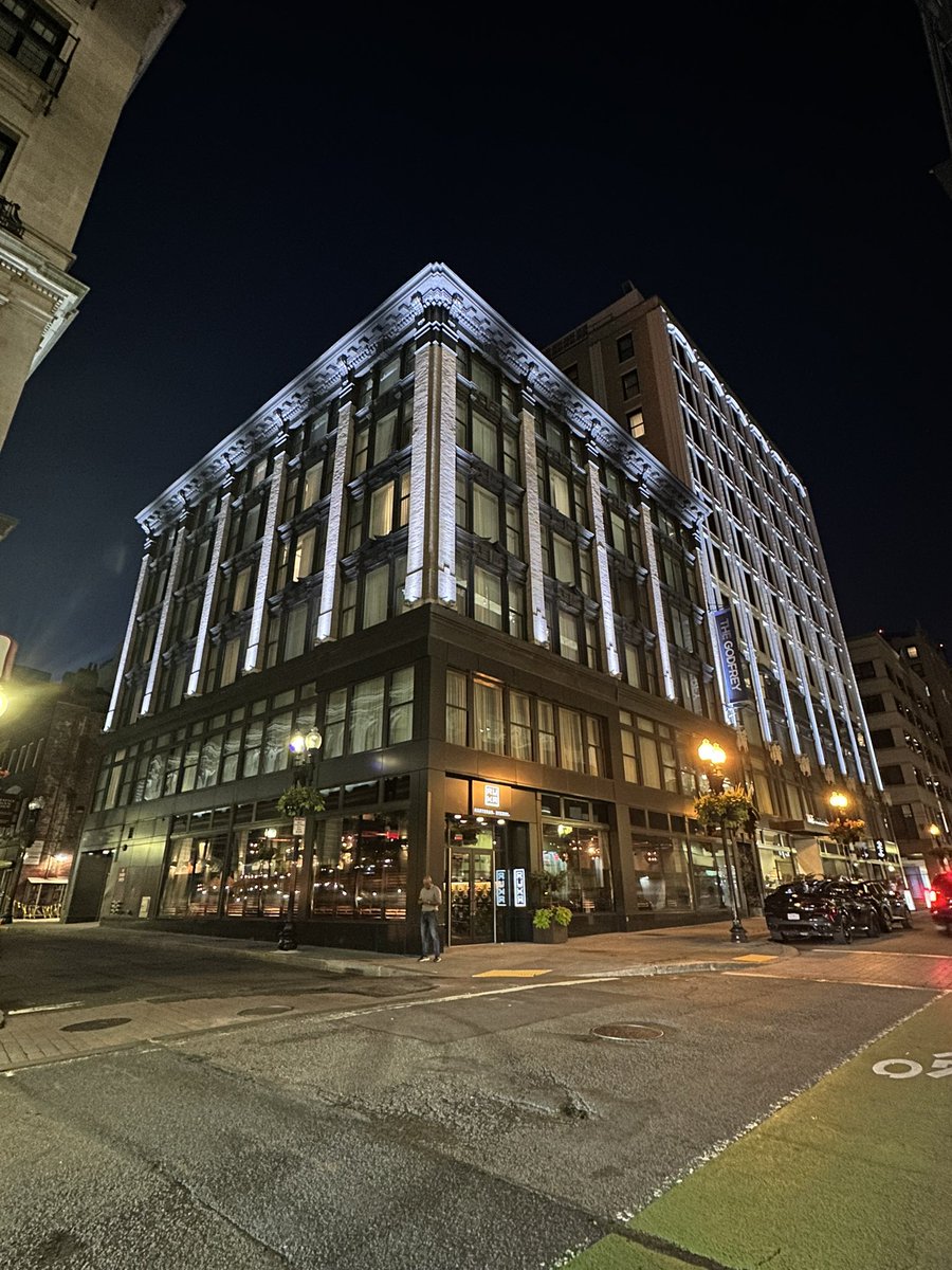 This week we spent some time down at the #TheGodfreyHotelBoston with Bryan Matthews who is the Marketing Manager for @TheRobeWay and Anolis Lighting to shoot one of our recent installs. This install included the lighting design, integration, and installation for this project!