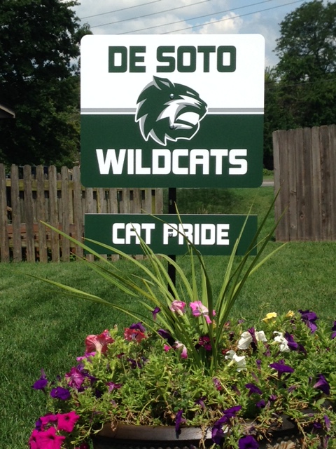 DHS_BusinessEd's tweet photo. DHS - "It's time to show your Wildcat Pride with a Wildcat Yard Sign!" Be on the lookout for Order Forms in the next two issues of the Wildcat GROWL! @DeSotoWildcats *Fall Orders Due 9/5. https://t.co/8hGmNeLhIC