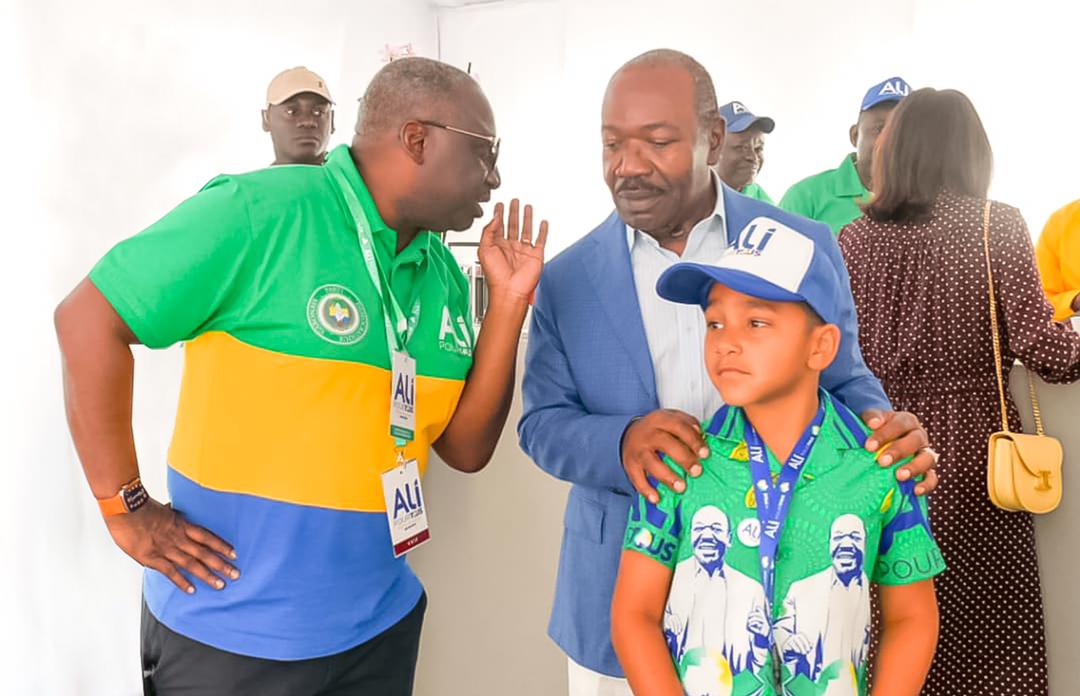 ✅ Fin de campagne. Merci 🙏 au DCP <a href="/PresidentABO/">Ali Bongo Ondimba</a>  et aux instances du <a href="/pdg2R/">Parti Démocratique Gabonais (PDG)</a>  pour la confiance placée en ma personne. Fier d’avoir accompagné notre champion ABO et de représenter le parti pour les législatives. Ensemble pour la victoire, celle du #Gabon ✌️ #AliPourTous #ABBO23