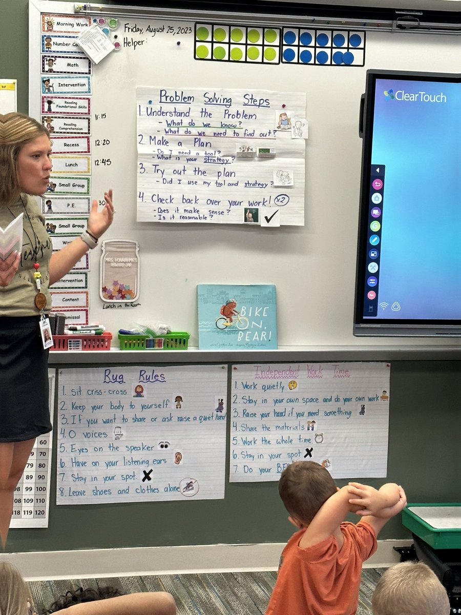 JanelleValla's tweet photo. Our first graders are learning the steps to problem solving. This is going to help them be great mathematicians and problem solvers! #ExploringGreatness https://t.co/swRR7TcfZj