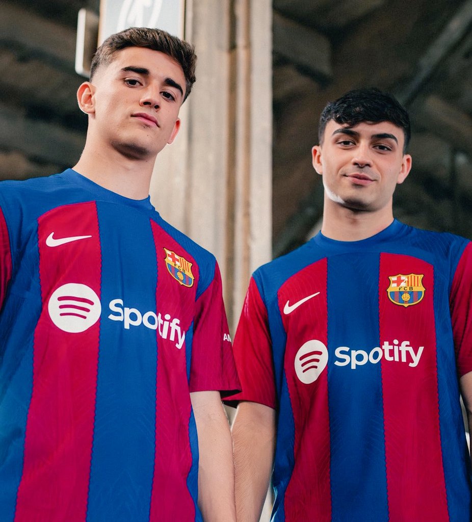 🚨 GIVEAWAY! We are giving away a FC Barcelona's new 2023/24 home jersey. To participate:

• LIKE and RT this tweet
• Follow @ManagingBarca & @INFUTcamicracks

Winner will be announced on 1 September, goodluck! 🤝🔥