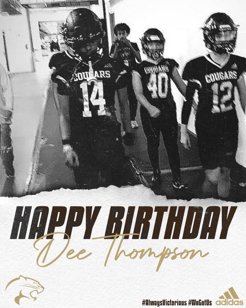 CoogsFB's tweet photo. Happy Birthday ONE FOUR!!! https://t.co/cRTPzpI1SM