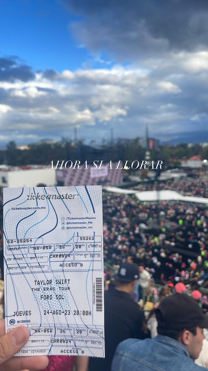 marfreecss30's tweet photo. Sin duda alguna, el mejor concierto de toda mi perra vida https://t.co/JQnB54t6DG