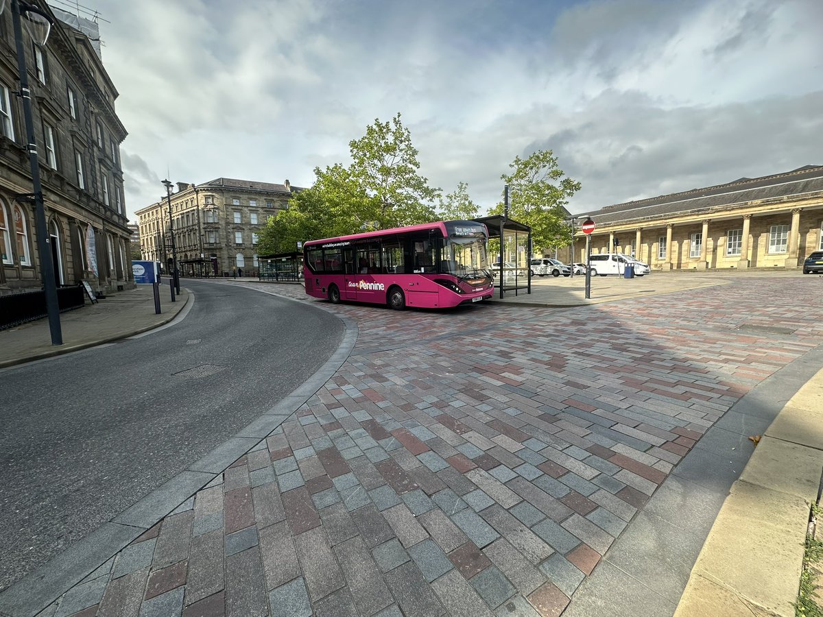 A nice spot of morning driving on Free Town Bus @TeamPennine