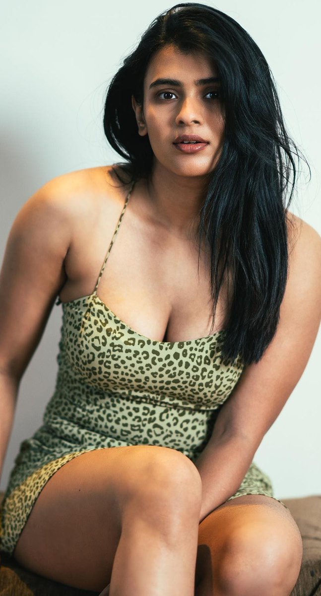 F4ZDGv9bQAAcPky?format=jpg&name=medium