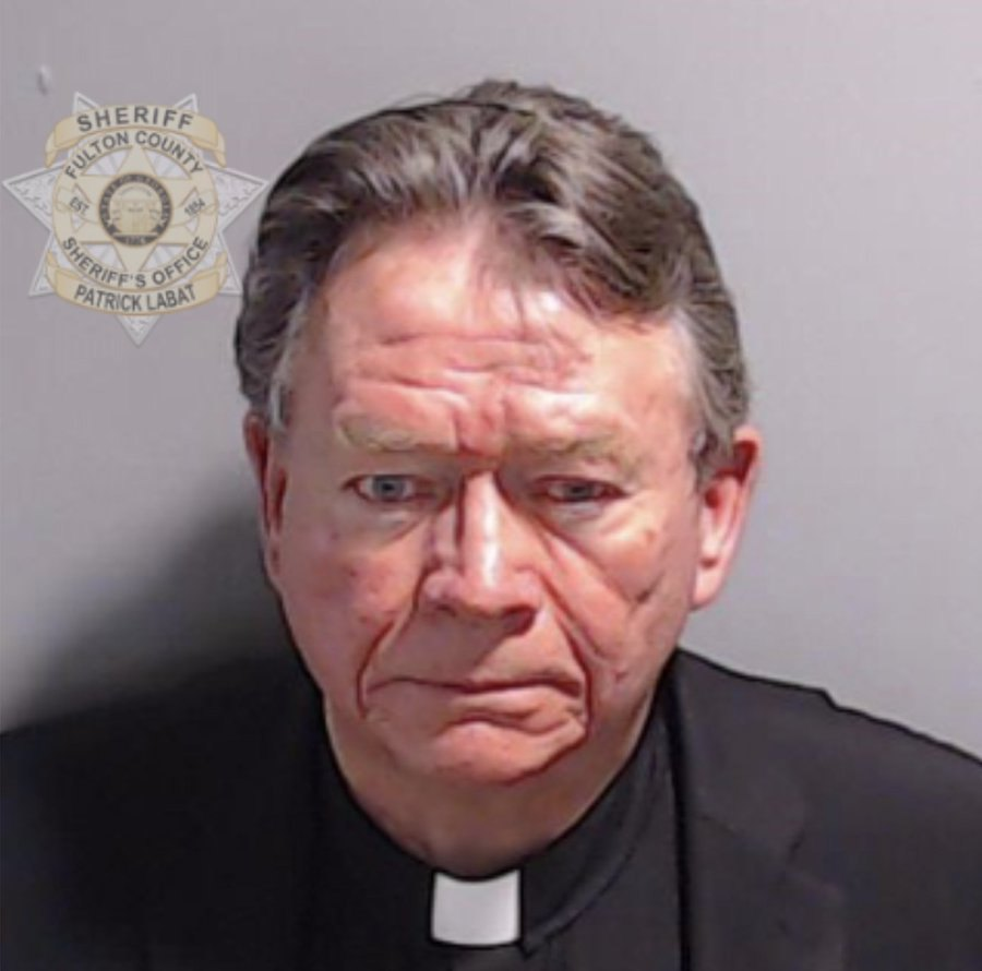 NoLieWithBTC's tweet photo. The mugshot of Stephen Lee, a pastor who allegedly stalked and harassed election worker Ruby Freeman on behalf of Trump. https://t.co/azgOOAaE3I