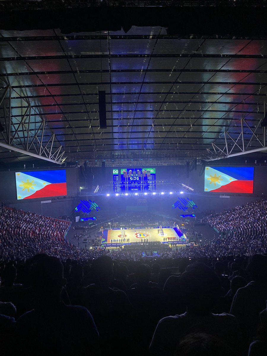 jasmondelfin's tweet photo. What an atmospehere! Laban Pilipinas! #FIBAWC #WinForPhilippines 🇵🇭 https://t.co/t9rastBlR6